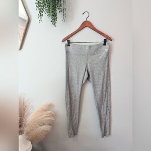 PINK Victoria's Secret Light Gray Leggings Size Large